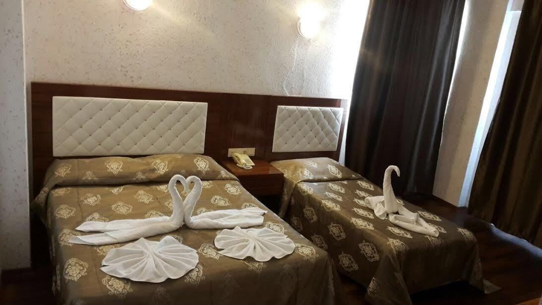 Club Bayar Beach Hotel Alanya Exteriör bild