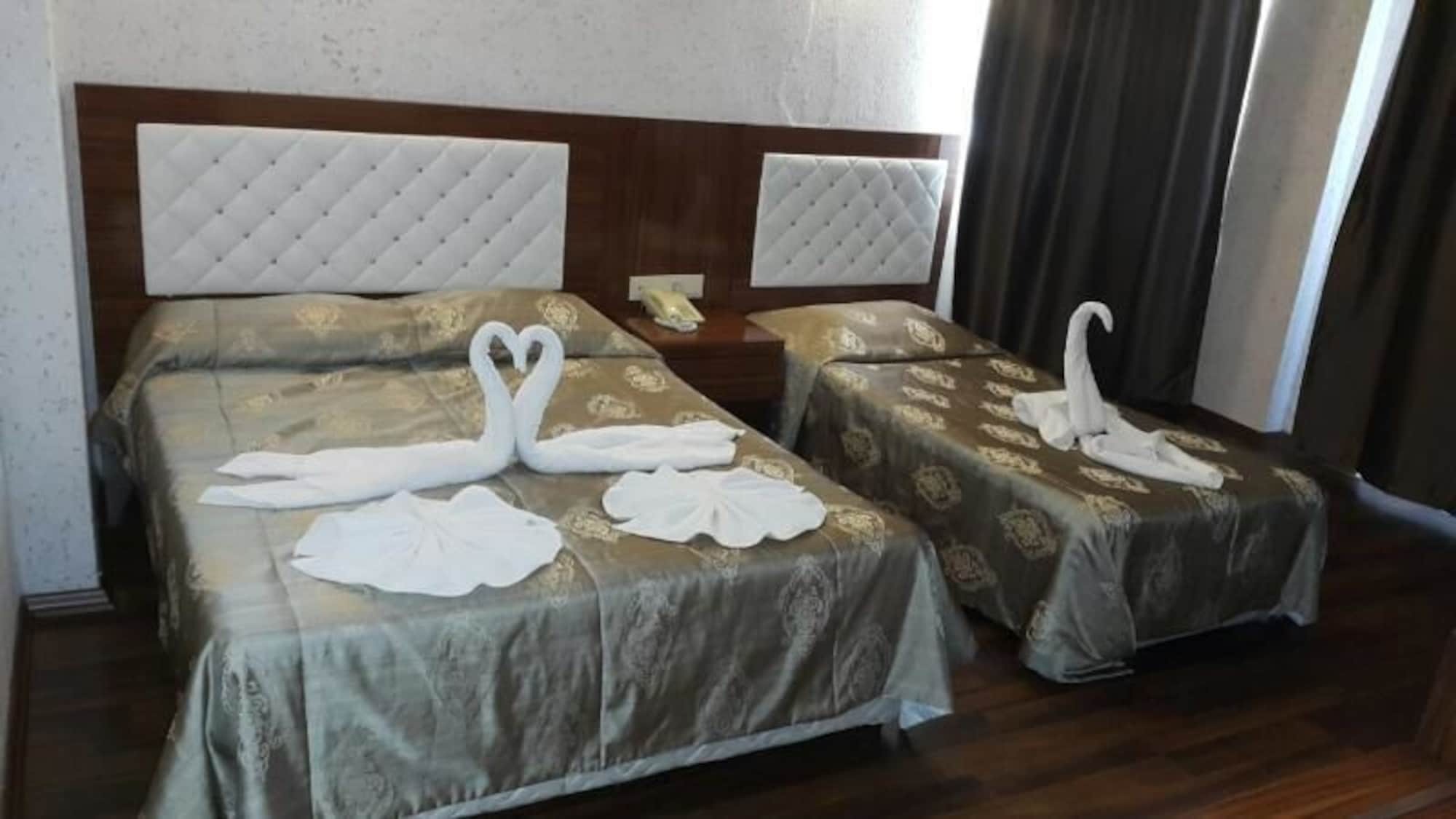 Club Bayar Beach Hotel Alanya Exteriör bild